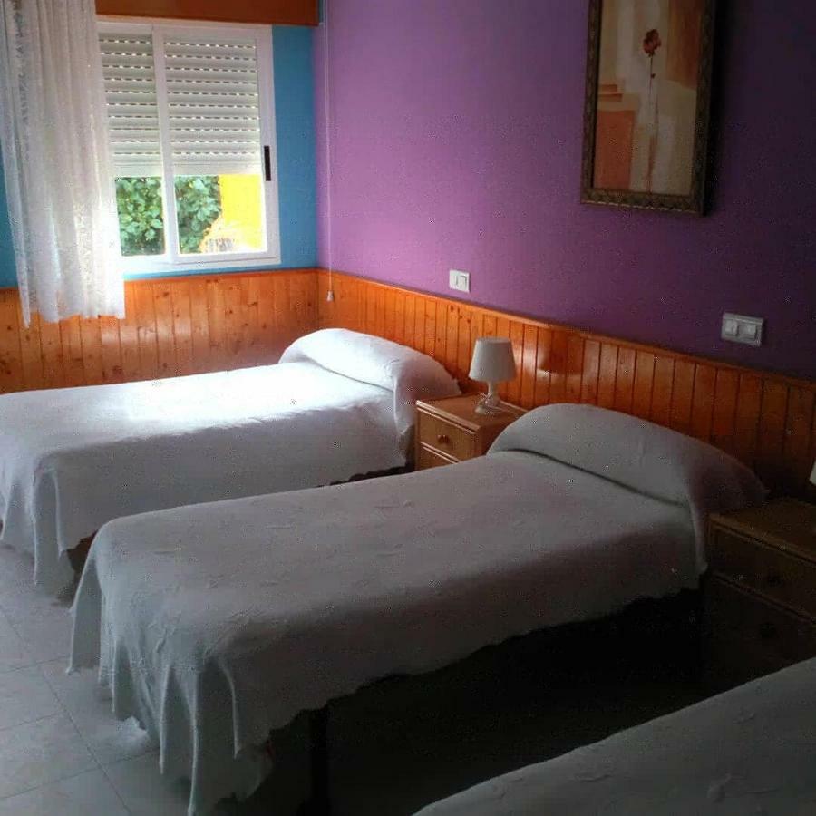 Hostal El Venero Sotillo de la Adrada Eksteriør billede