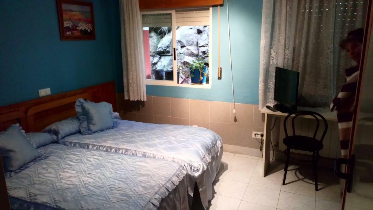 Hostal El Venero Sotillo de la Adrada Eksteriør billede